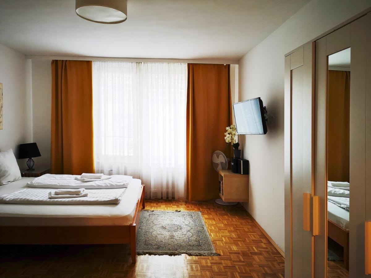 Vienna Studios *